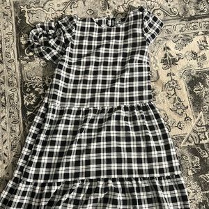 H&M plaid maxi short sleeve dress